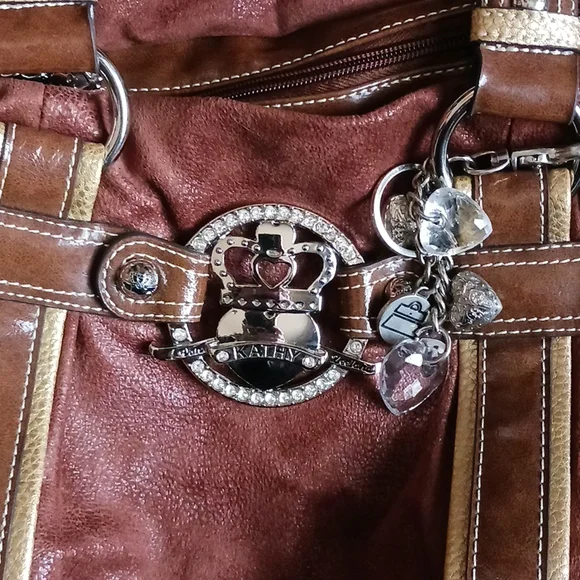 Kathy Van Zeeland purse - Picture 8 of 8